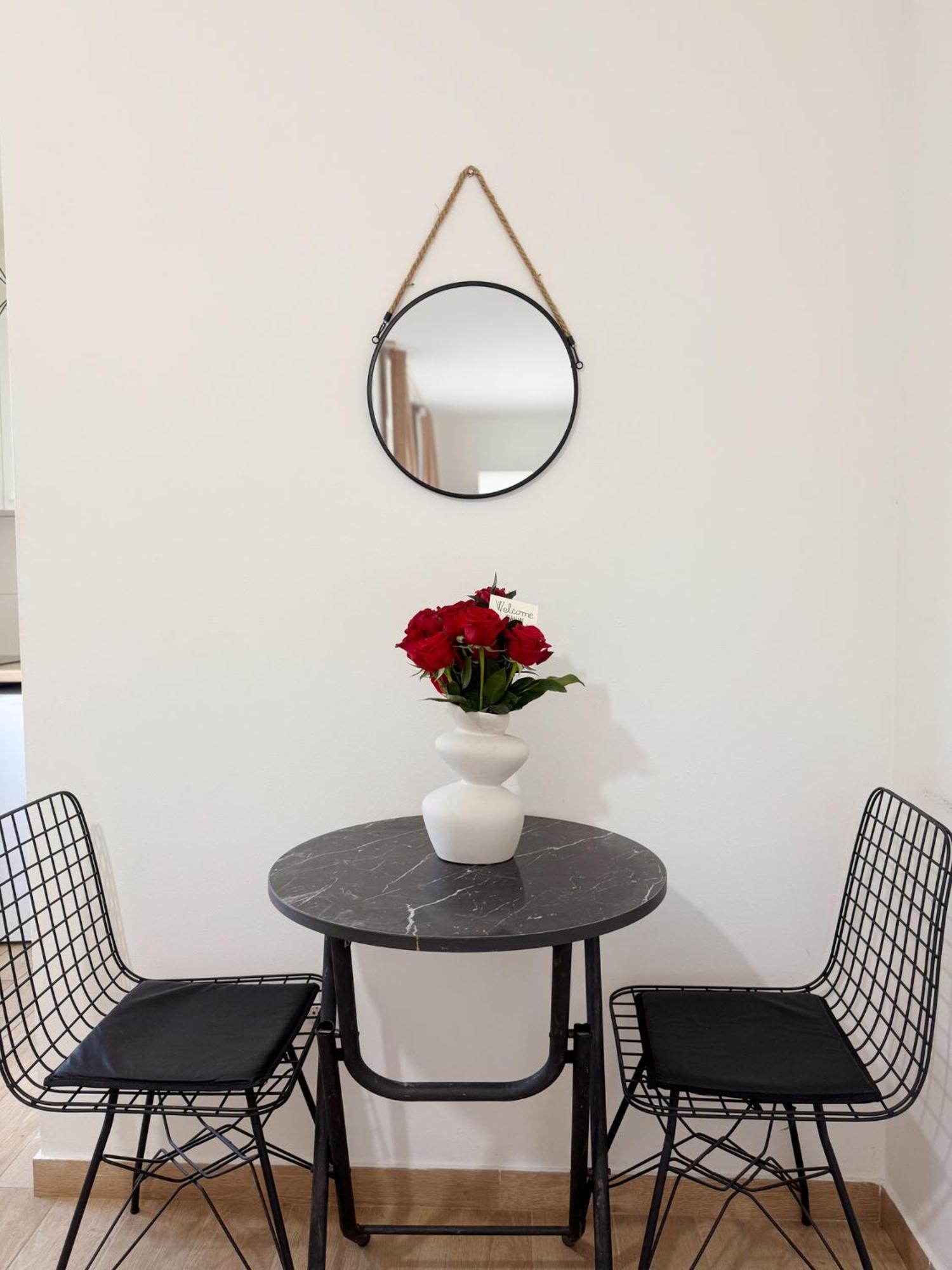 Danin Apartmani Bar Ngoại thất bức ảnh
